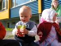 &Aacute; &eacute;g a&eth; &thorn;ora a&eth; bj&oacute;&eth;a henni drykk?