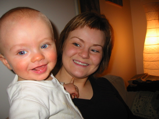 Mamma mygla&eth;a klukkan 10 