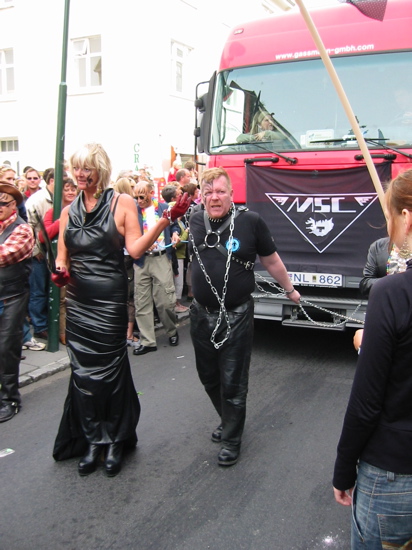 Gu&eth;j&oacute;n hlekkja&eth;ur