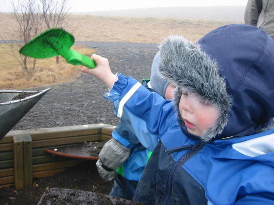 og moku&eth;um og moku&eth;um