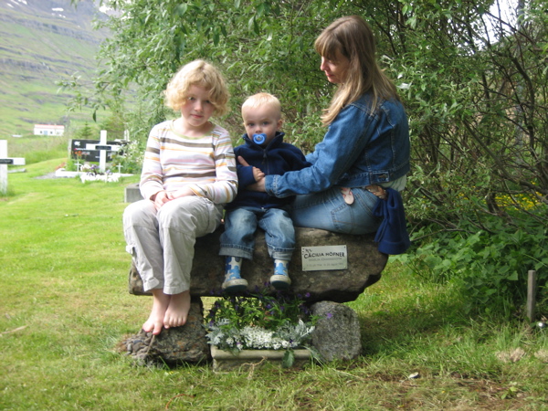 Steinninn pr&oacute;fa&eth;ur